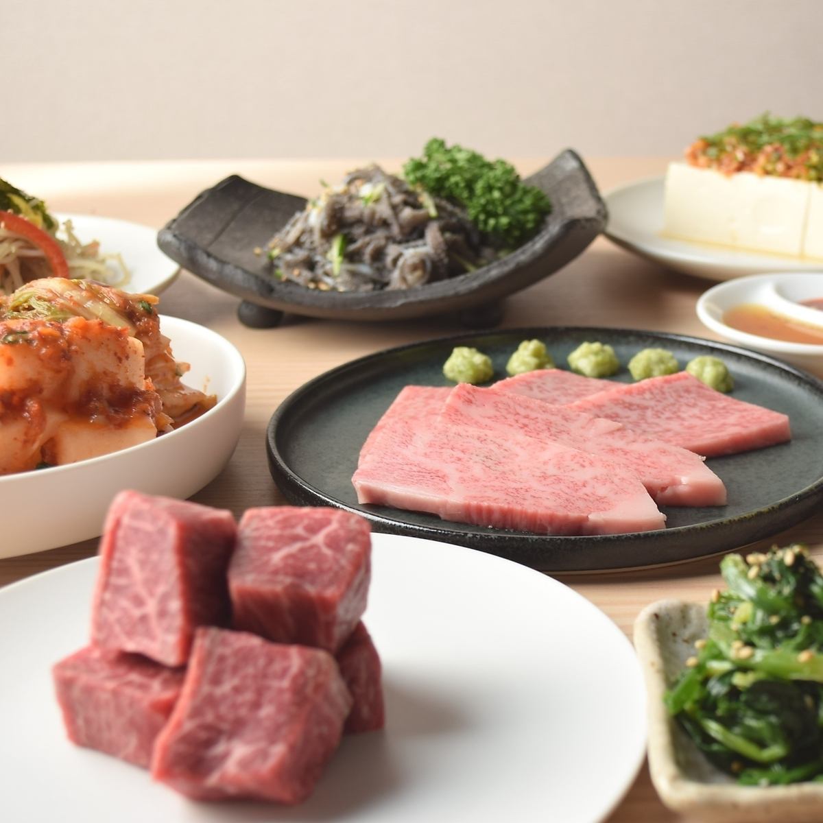 Enjoy domestic yakiniku with a focus on purchasing in a luxurious atmosphere.