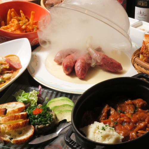 2H飲放題付の宴会コース5000円～！フレンチベースの創作料理を気軽に楽しめる路地裏穴場のお店