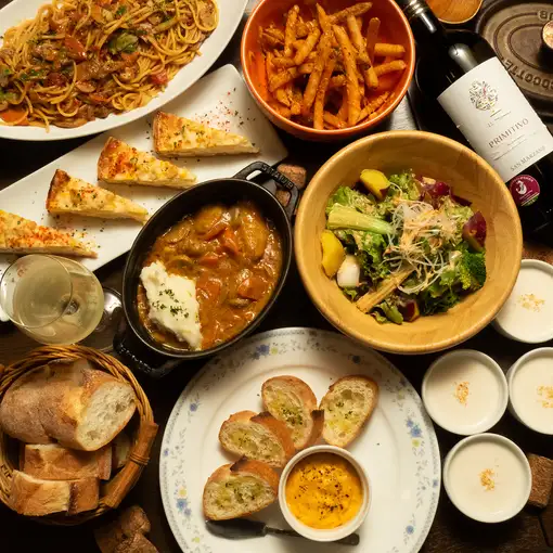 １０月１１月【秋のご宴会・女子会に】モネコース 2h飲み放題付+全8品 