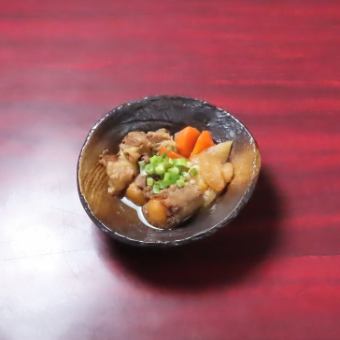 焼肉屋さんの牛テール煮込み