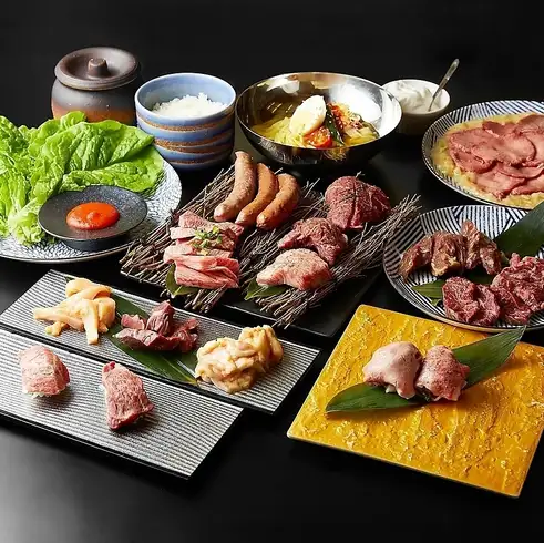 厳選した上質な近江牛と農家直送の近江米を贅沢に味わえる◎飲み放題付きコースも充実