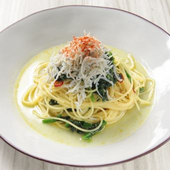 Whitebait and Spinach Peperoncino