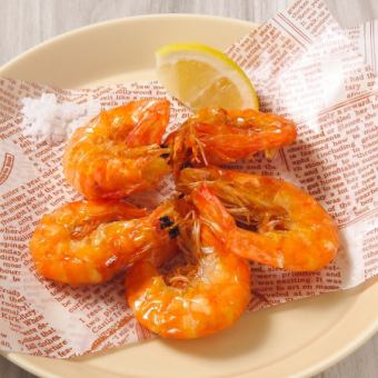 Delicious whole soft-shell shrimp fritters