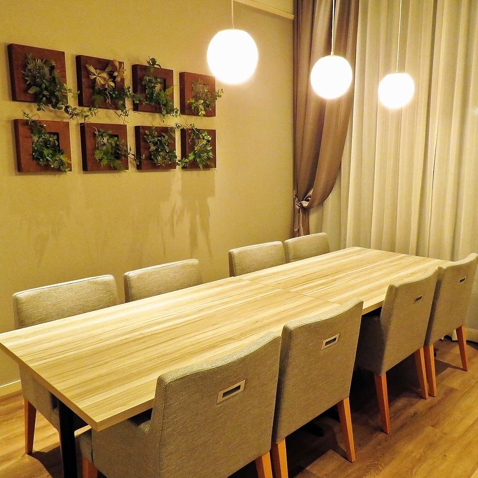 Enjoy your meal in a completely private space.