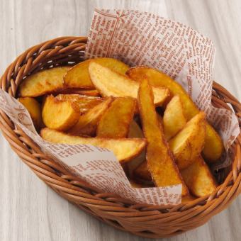 French fries (Cajun/herb/sotto) / Spanish cured ham and dried figs