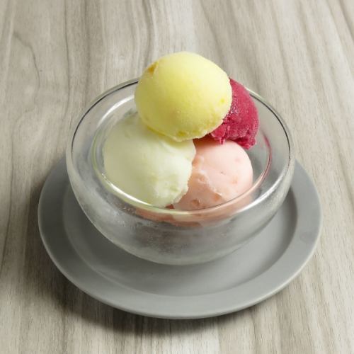 ◆Assortment of bite-sized sherbets
