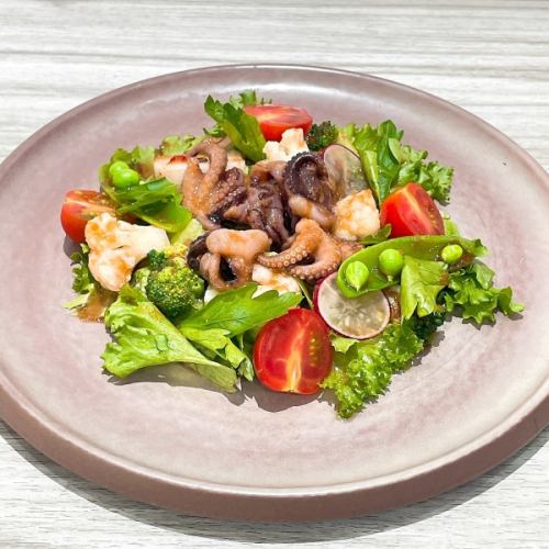 Mediterranean octopus salad (insalata)