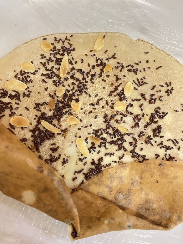 アーモンドチョコ