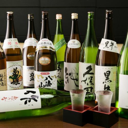 各種日本酒、焼酎を取り揃えております。