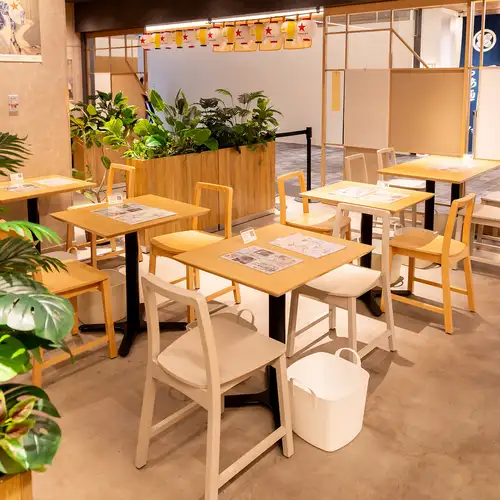 <p>【グループ飲みはテーブル席で☆】団体様も大歓迎！会社の集まりに、いつものメンバーで、様々なメンバーで当店を楽しんでいってください☆</p>