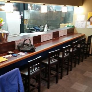 会社帰りのにふらっと、デート、女子会、飲み会まで幅広く使いやすい！【名古屋/烏森/かき/牡蠣/カキ/忘年会/女子会/宴会/食べ放題/飲み放題/居酒屋】