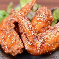 Fried chicken wings (addictive sauce, royal road salt, spicy)