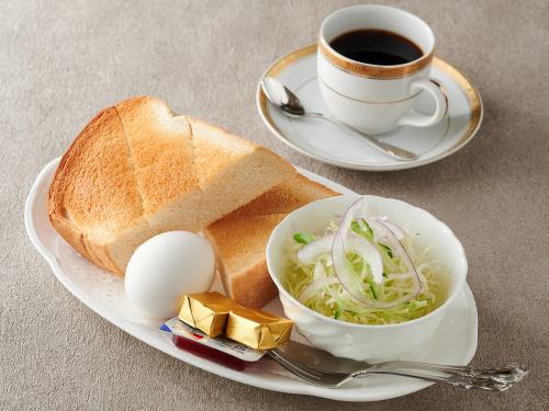 A set Toast, salad, boiled egg