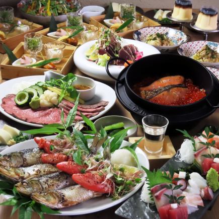 A course of 8 dishes including grilled bonito over straw and salmon roe rice with all-you-can-drink for 8,000 yen (tax included)
