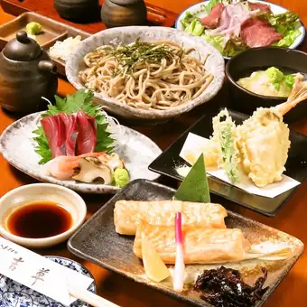 Available from lunchtime! Packed course with 9 dishes and 2 hours of all-you-can-drink: ¥5500 → ¥4500