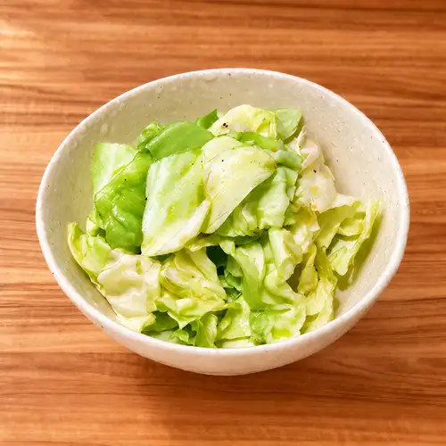 Homemade salt-based cabbage