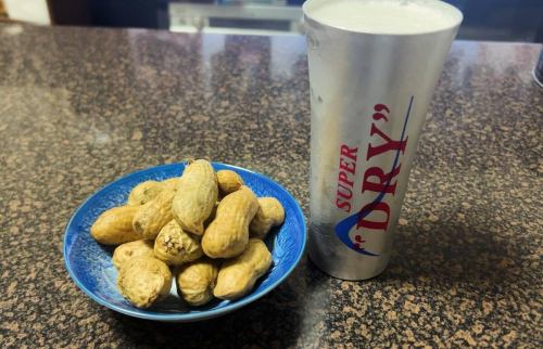 この時期の千葉県民のお楽しみ
茹で落花生🥜

#おおまさり
#茹で落花生
