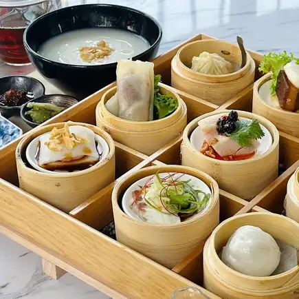 【限定10食】「9種の点心食べ尽くしランチ」2,290円（税込2,519円）