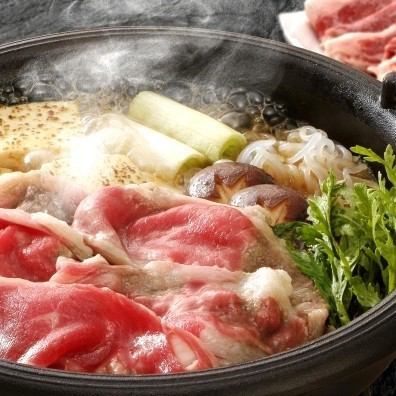 請享用壽喜燒和涮涮鍋等特色肉類！