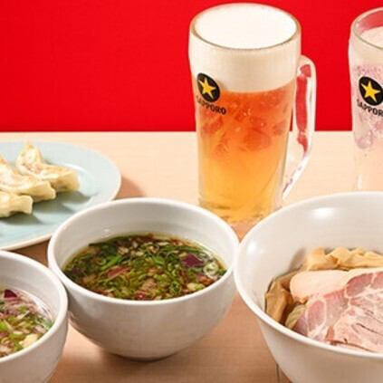 【◇ランチタイムもOK♪◇】居酒屋としてもご利用ください！60種類のドリンクと一緒に楽しむコースも◎