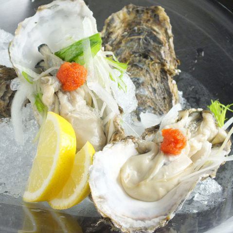 [Limited time offer] Carefully selected raw oysters