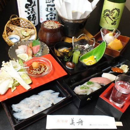 [2 hours of all-you-can-drink included, 8 dishes in total] Tiger blowfish shabu-shabu course ⇒ 10,000 yen (tax included)