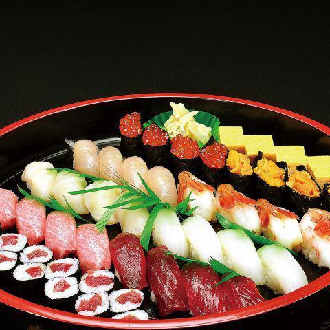 Special sushi (for 4-5 people)
