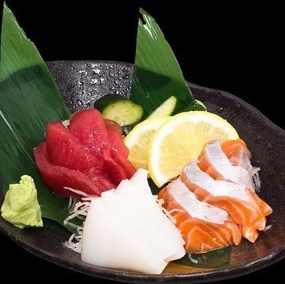 漁港直送鮮魚の本日の3点盛り合わせ