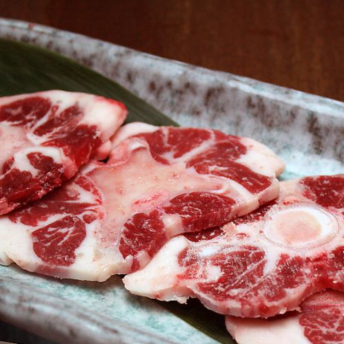 新菜品！！国产鱼尾切片 748日元（含税）