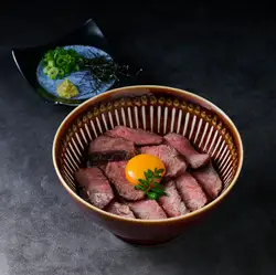 【米饭料理】炙烤和牛牛肉饭