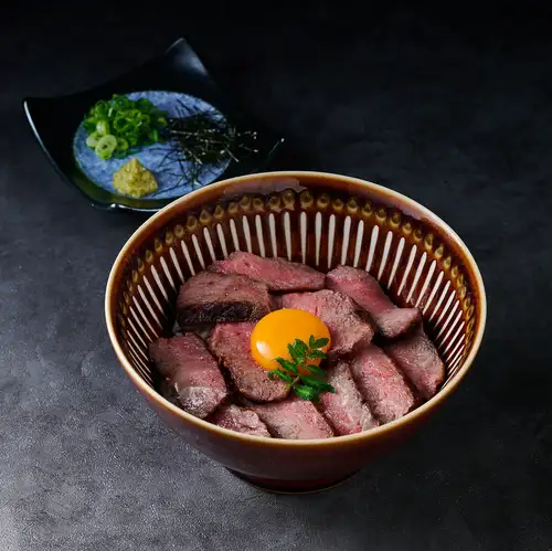 【ご飯】炙り和牛まぶし