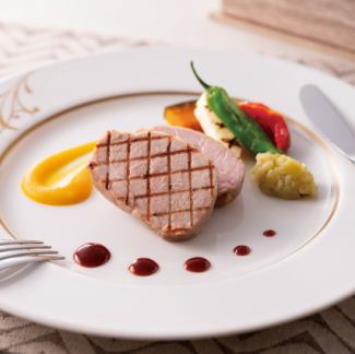 【選べるメイン料理】豚フィレ肉のグリエ　茄子のフォンダン　バーベキューソース