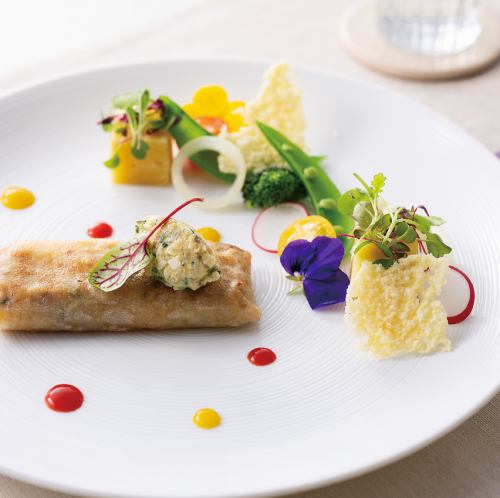 【선택할 수 있는 메인 요리】돼지고기의 크리스티안 채소밭풍 그리비쉬 소스