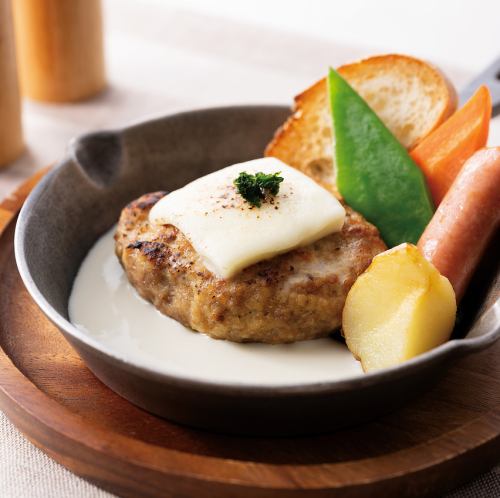 【선택할 수 있는 메인 요리】치즈 퐁듀풍 햄버거