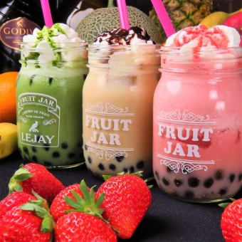 2 hours of all-you-can-drink fruit cocktails! 2,000 yen for women/3,500 yen for men ◆All-you-can-eat fries service