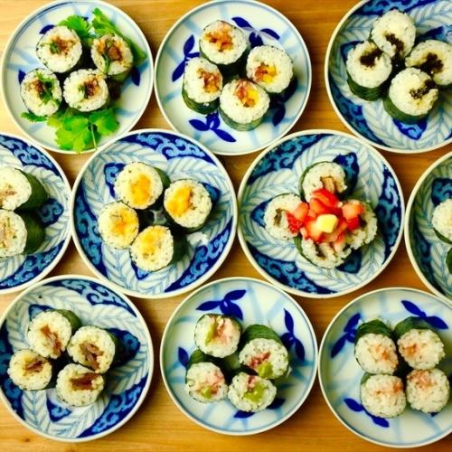 It's not sushi! There are about 20 kinds of refreshing appetizer rolls recommended for 〆 ♪