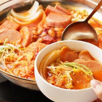 歡迎/歡送會套餐【附120分鐘無限量暢飲】豬肉泡菜或豬肉鍋套餐(共8道)5,500日元