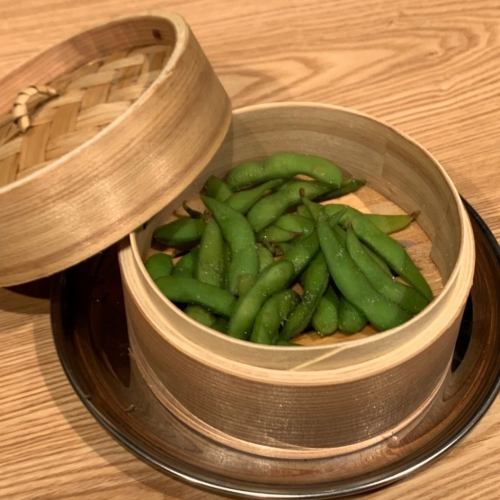 Steamed edamame