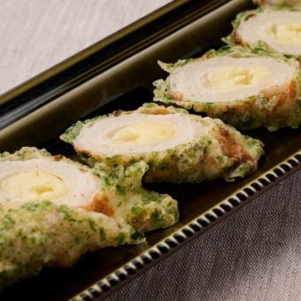 Deep-fried cheese chikuwa with seaweed