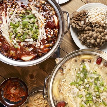 韓国の美容鍋「タッカンマリ」を、隠れ家的な雰囲気の中で堪能♪