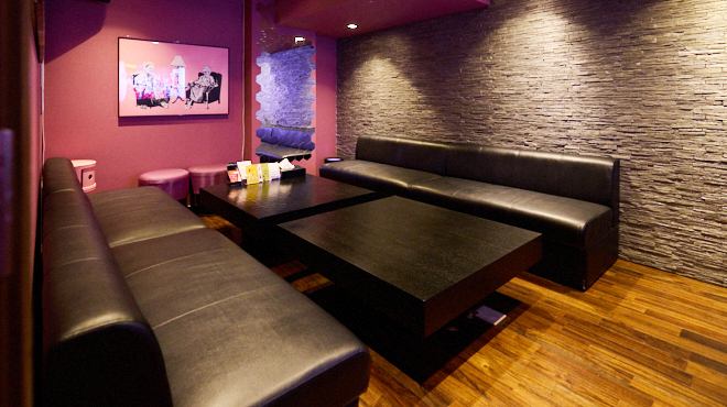 3~10名様でご利用可能な個室完備!プライベートシーンで大活躍