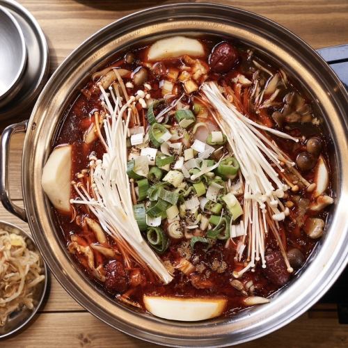 麻辣火鍋スープのタッカンマリ 3-4人前