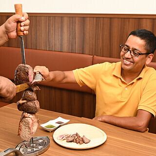 豪快BBQ＆飲み放題プラン◆牛・豚・野菜にローストビーフまで楽しめるプラン