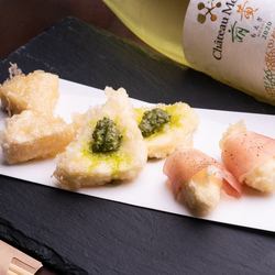[Most popular and recommended tempura♪] Assorted creative tempura with three kinds of cheese