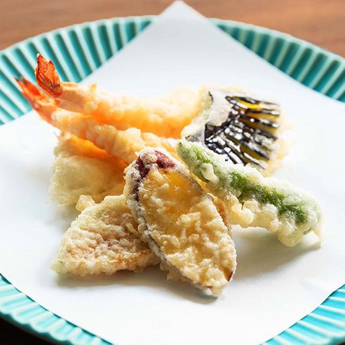 [TENBAR pride] Freshly fried tempura♪