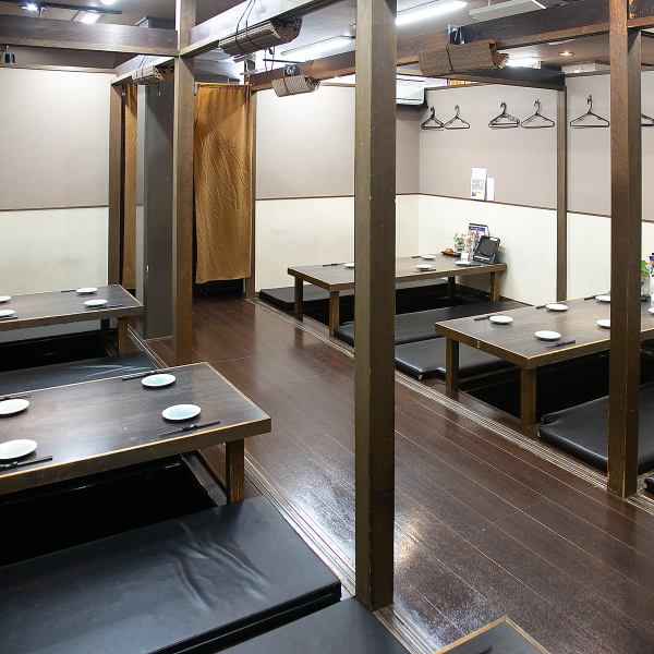 当店は、会社宴会や仲間内、PTAの集まりなど、各種ご宴会に最適です。落ち着いた心地よい雰囲気のこだわりの店内で、ゆっくりとくつろぎながら食事と会話を楽しんでいただけます。忘年会や歓送迎会など季節の催事事にもぴったりなので、ぜひ当店で特別なひとときをご体験ください。　　