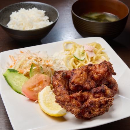 唐揚げ(国産鳥使用)