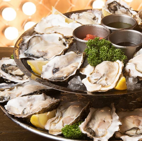 Plump Hiroshima oysters! Extensive menu including raw oysters