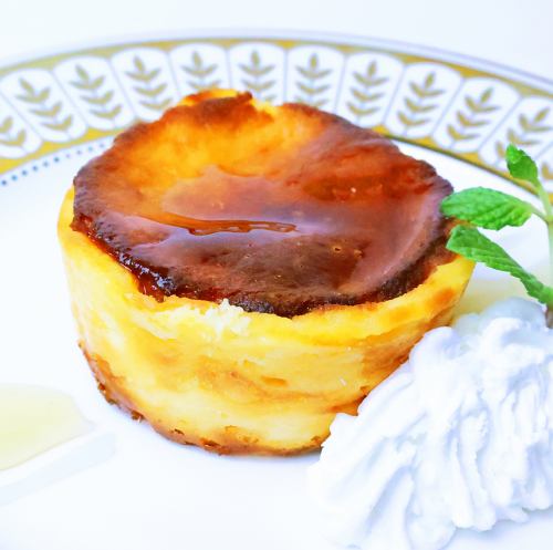 Aged honey basque cheesecake