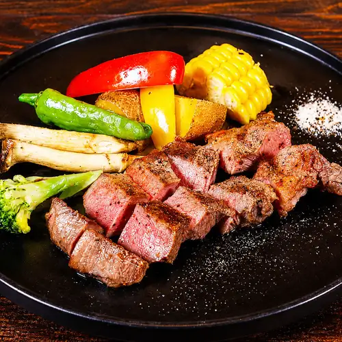 宮崎牛子牛のタン元ステーキ
